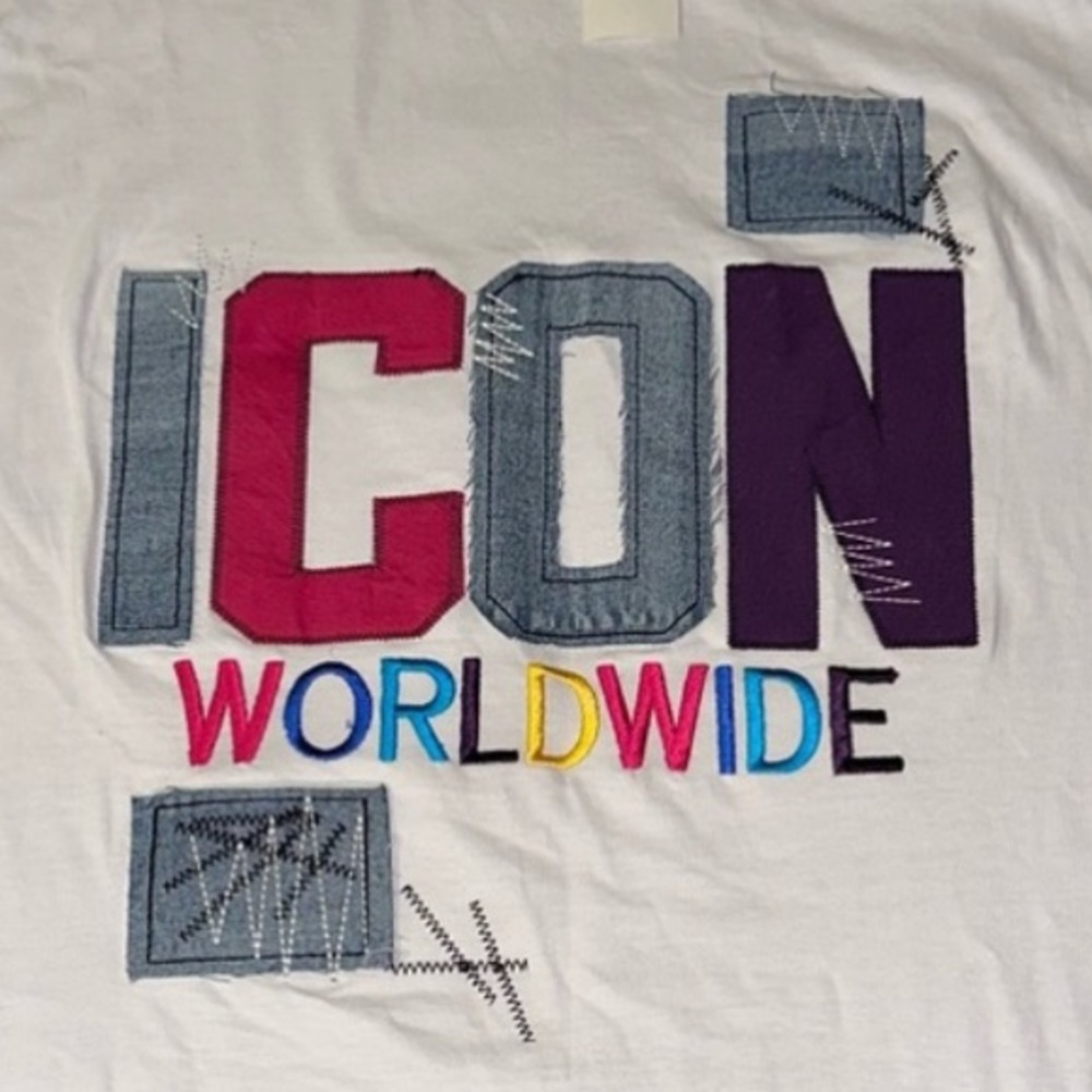 NWT: Evolution “ICON Worldwide” Denim Graphic Tee